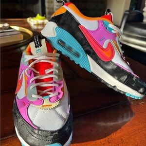 Nike Air Max 90 Futura